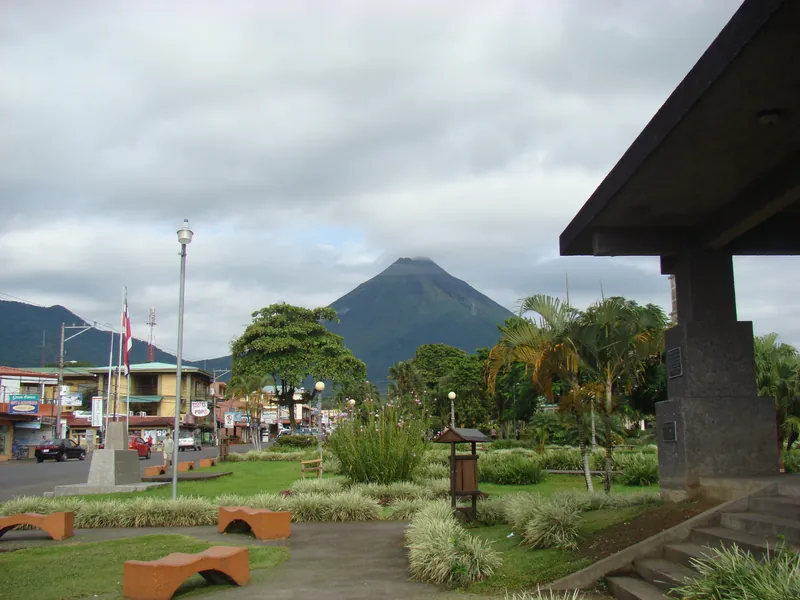 La Fortuna town under Arenal Volcano