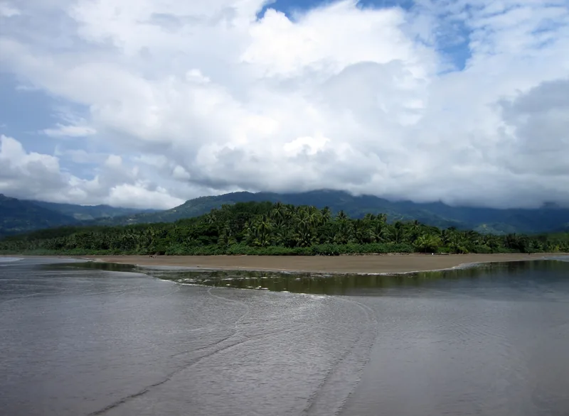 Playa Uvita in Marino Ballena National Park