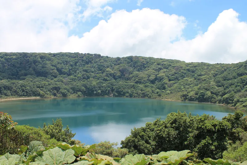 Laguna Botos
