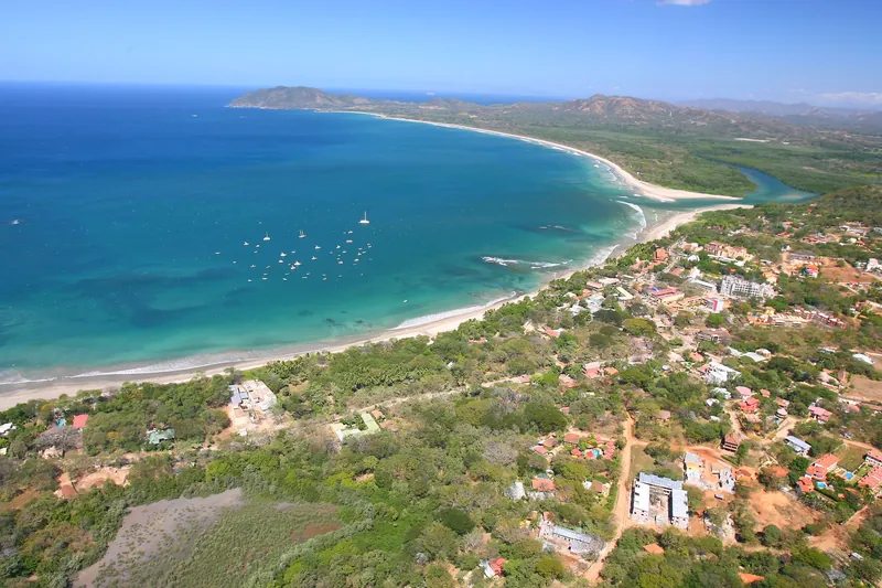 Tamarindo y Playa Grande desde el aire
